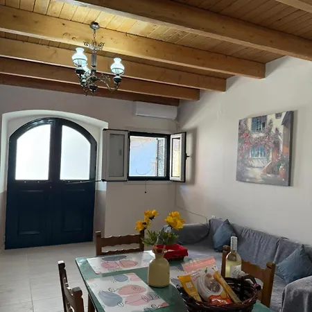 Σπίτι διακοπών Eleni's House Krini (Corfu)