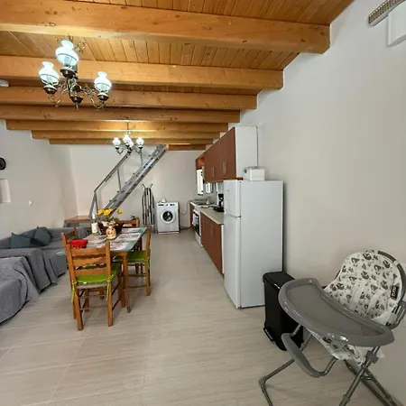 Eleni's House Σπίτι διακοπών *